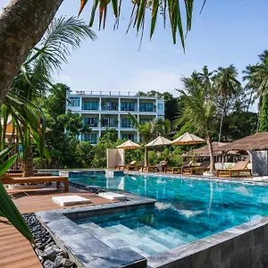 2* Resort In Touch